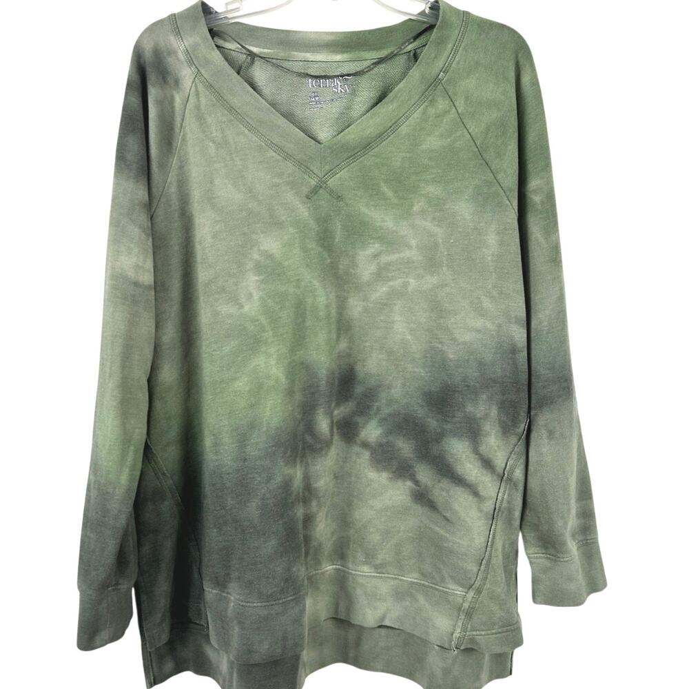 Terra & Sky 0X 14W Olive Green Mineral Wash V Neck Lightweight Sweatshirt